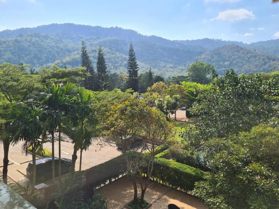Apartamento Baan Khaoyai Cozy Ban Tha Maprang Exterior foto